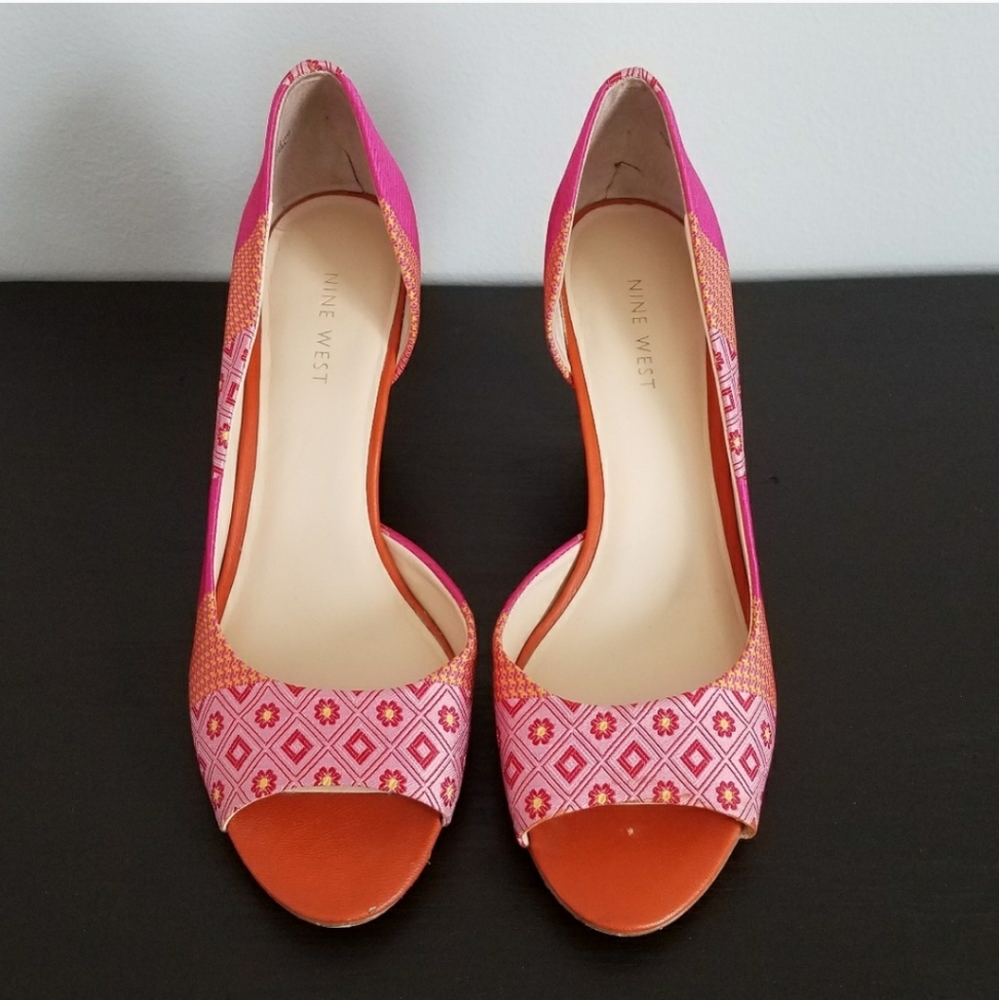 Nine West pink flower embroidery open toe heels
